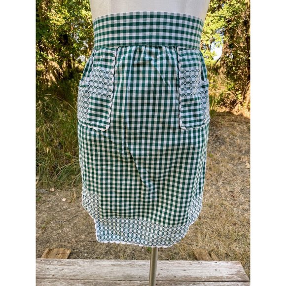 Vintage Half Apron Green Gingham Checked Smocked Apron Farmhouse - Picture 1 of 9